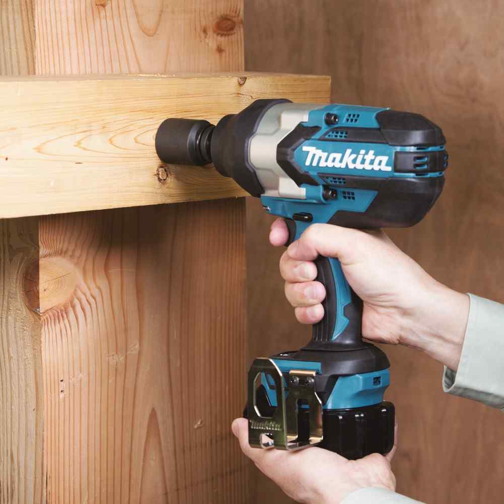 Makita DTW1002JX3 Cordless 18V Impact Wrench 12.7mm / 1/2" 1,000Nm Brushless Motor